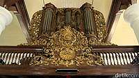 Orgel bersejarah yang masih dapat dioperasikan (Randy/detikTravel)