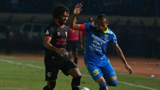 Pertandingan Liga 1 2019 antara Persib Bandung kontra Kalteng Putra