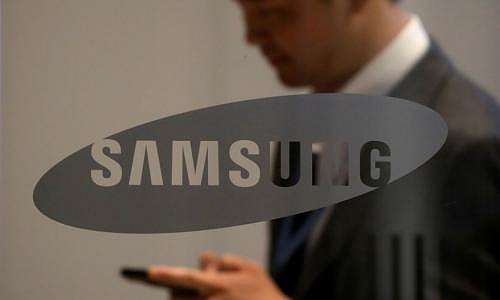 Samsung Galaxy Note 10 Miliki Kamera Depan Lebih Kecil?